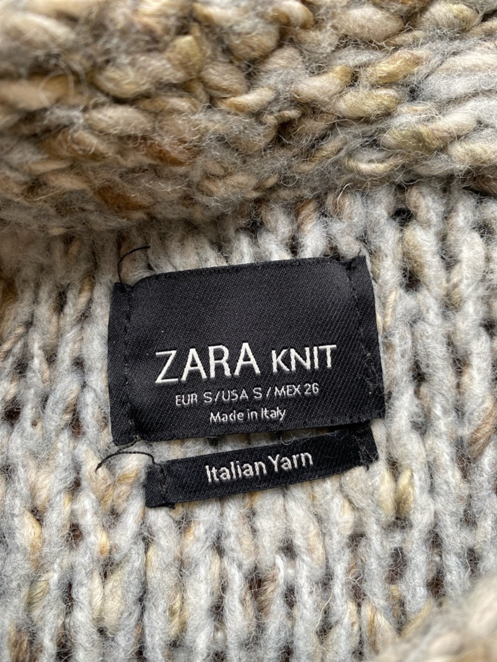 ZARA Knit Italian Yarn Chunky Textured Sweater Size S Cream Taupe Grey - Picture 2 of 6